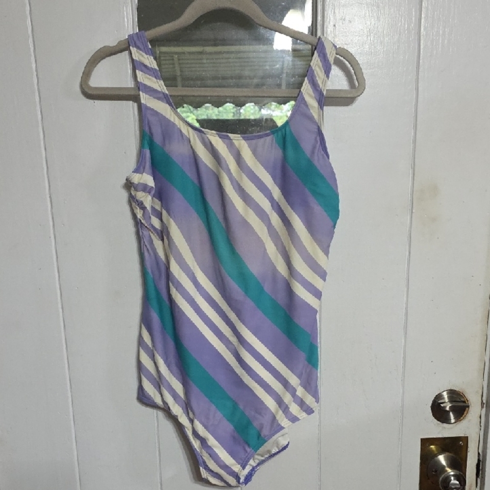 Land's End Women's One Piece Swimsuit Striped Built In Bra Sz 14 GUC **READ**